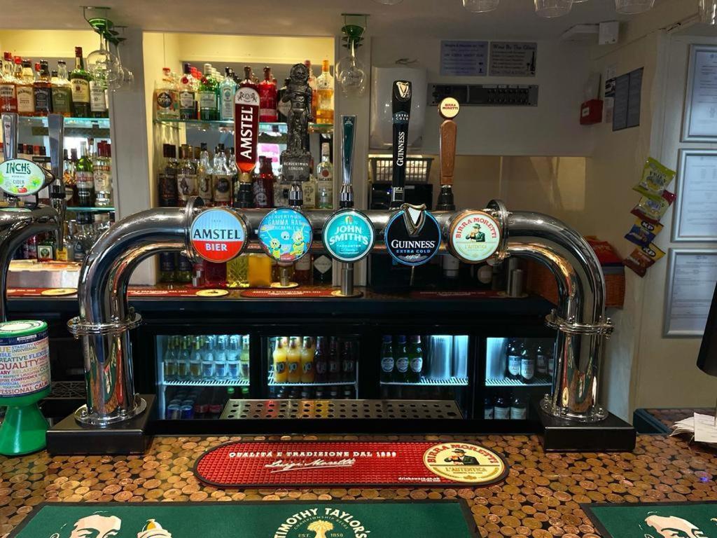 Rose & Crown Rooms بيفيرلي المظهر الخارجي الصورة